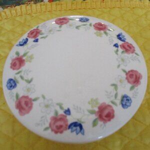 Porcelain Pink/Blue Floral Garden Covered Serving Bowl Vanity Trinket Dish
